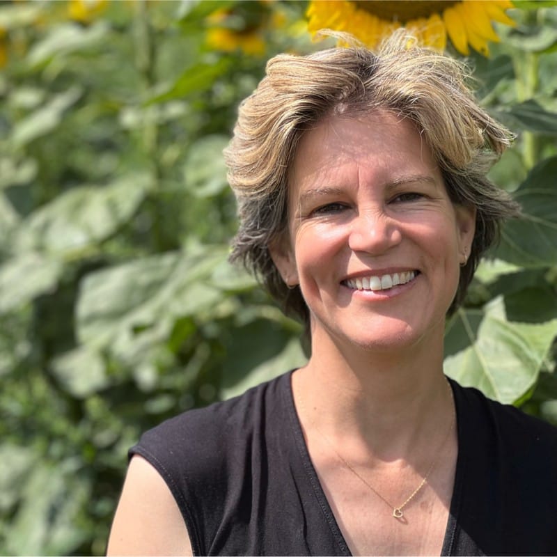 Reviewer Yvonne Wegerif